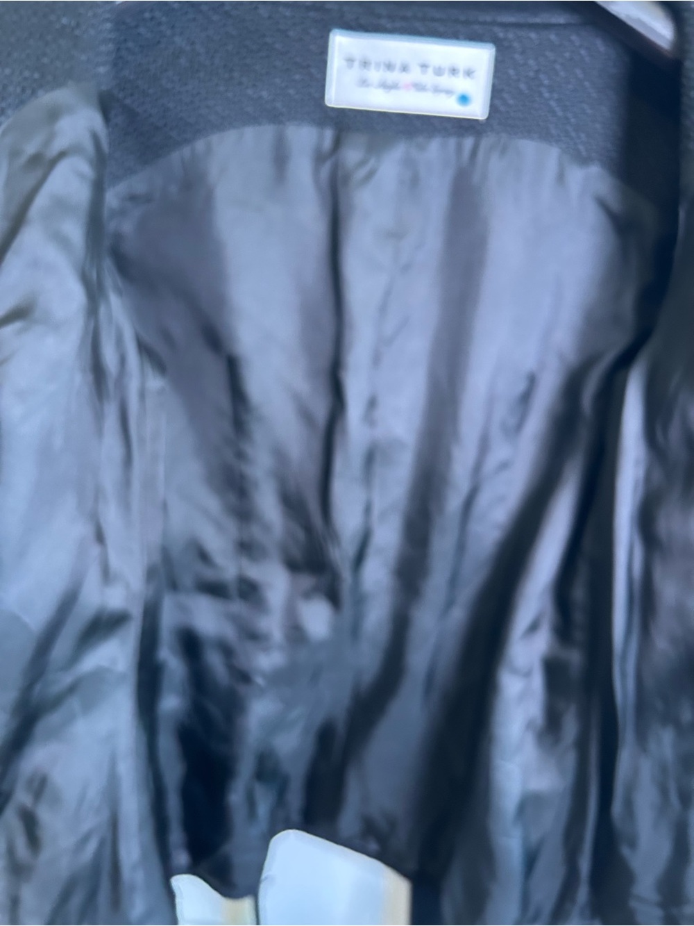 Trina Turk Black Textured Tie-Waist Trench Jacket‎ - Picture 9 of 10